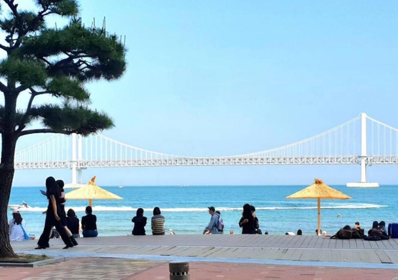 Holiday Apt Gwangan Beach Ciudad Metropolitana de Ciudad Metropolitana de Busan Exterior foto